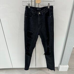 PrettyLittleThing Slim Mom Jean, US 2/UK 6/EU 34, Black Denim